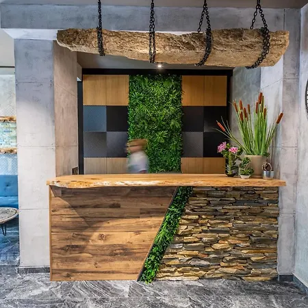 Hotell камъните 3*