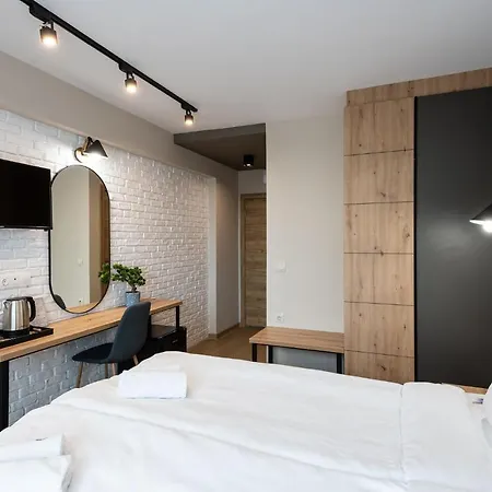 Hotell камъните 3*