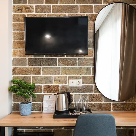 Hotell камъните 3*